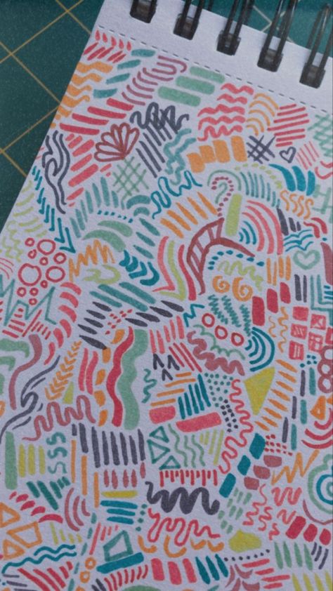 Mildliner Drawing Ideas, Colorful Journal Ideas, Crayola Marker Drawings, Colorful Doodle Art, Sketchbook Cover Ideas, Marker Doodles, Aesthetic Doodles, Colorful Doodles, Sharpie Drawings