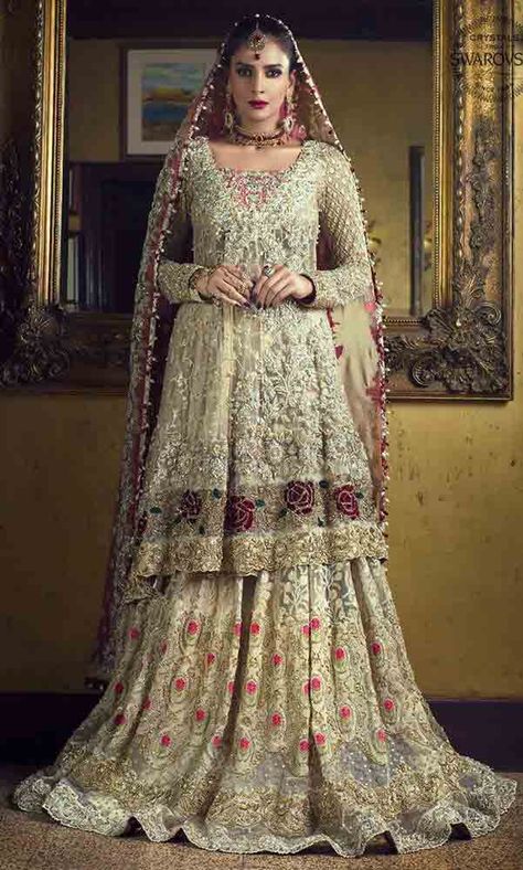 Latest design of peplum with lehenga style Pakistani bridal dress in red and golden color combinations 2018 Orang India, Pakistani Bridal Lehenga, Wedding Dress Brands, Red Bridal Dress, Asian Bridal Dresses, Bridal Dresses Pakistan, Gaun Fashion, Bridal Dress Fashion, Indian Bridal Dress