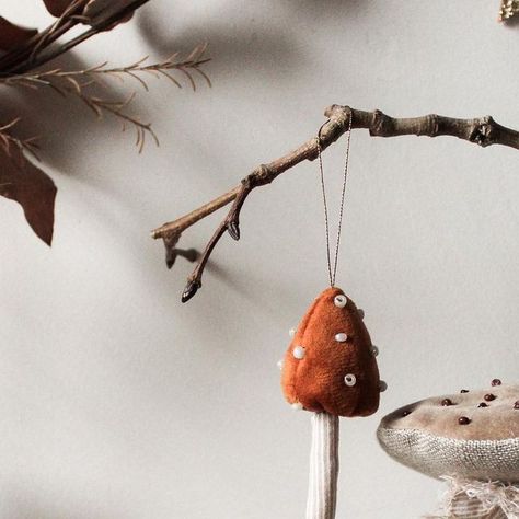 Never Perfect Studio - Lucy on Instagram: "New for this years festive offerings, I bring you mushrooms. All hand made using super soft velvet, linen, cotton (deadstock fabrics, no waste scraps) finished with hand sewn glass beads. A labour of love, for sure, but I think these make lively little heirloom decorations that will last for years. Quite a few have been bought as gifts for foragers and mushroom lovers already! Limited in numbers, so get them while you can. ✨✨✨✨✨✨✨ ✨✨✨✨✨✨✨ #handmadechri Diy Velvet Mushrooms, Velvet Mushrooms Diy, Mushroom Sewing, Velvet Mushrooms, Mushroom Garland, Mushroom Decorations, Beaded Decorations, Mushroom Diy, Mushroom Crafts