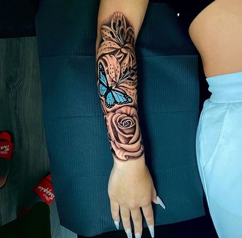 Beautiful Animal Tattoos For Women, Forarm Tattoos Woman, Arm Sleeve Tattoos For Women, Cute Hand Tattoos, Mommy Tattoos, Snakebites, Forarm Tattoos, Inspiration Tattoos, Forearm Tattoo Women