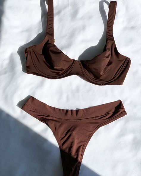 CUUP on Instagram: “Open your window, soak up some sun. Clothing is optional.” Obx Clothes, Sun Clothing, Swimsuit Inspo, Summer Bathing Suits, Lingerie Inspiration, Trendy Swimsuits, Swimsuits Outfits, Cute Bathing Suits, Summer Swim