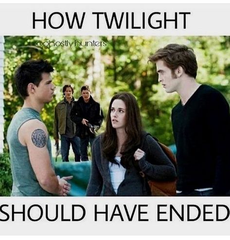 Twilight and Supernatural crossover. Film Memes, Bella Edward, Twilight Film, Twilight Series, Love Triangle, Best Love Stories, Twilight Movie, Taylor Lautner, Supernatural Funny