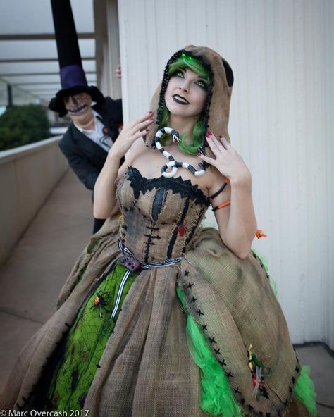 Gorgeous Oggie boogie Oogie Boogie Costume, Nightmare Before Christmas Costume, Plus Size Cosplay, Creepy Christmas, Nightmare Before Christmas Halloween, Diy Kostüm, Disney Halloween Costumes, Oogie Boogie, Halloween 2020