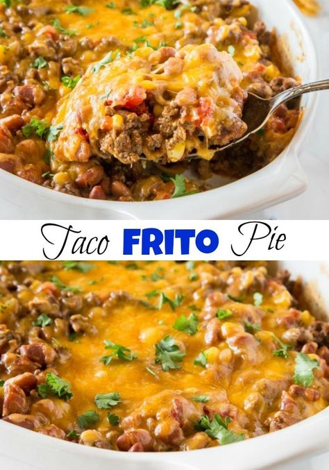 Frito Pie Recipe - a Frito taco pie recipe that is great for busy weeknights. Delicious comfort food that the whole family love. Dinner Dishes And Dessert, Taco Frito Casserole, Frito Taco Pie, Frito Pie Recipe, Taco Pie Recipes, Frito Pie, Taco Pie, Taco Casserole, Easy Casserole Recipes