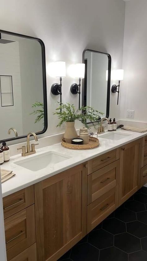 Bathroom Counter Decor, Bathroom Vanity Decor, Bathroom Sink Decor, Sink Decor, Restroom Decor, Wet Room, Dining Room Ideas, Bathroom Decor Apartment, Brown Bathroom