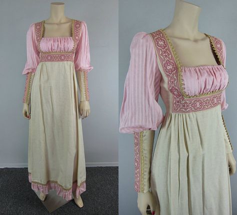 Another stunning Gunne Sax dress on Etsy as of 08/09/13. I'm wondering if Gei Chan designed this one. Mediviel Era, Arts References, Prairie Wedding, Celtic Dress, Pink Princess Dress, Sax Dress, Gunne Sax Dress, Older Style, Maxi Dress Black