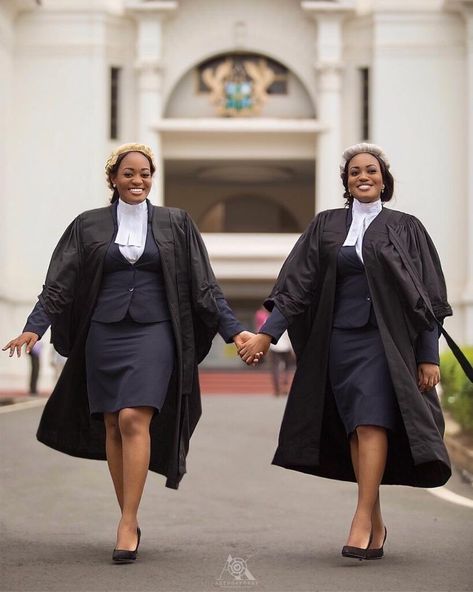 Call To Bar Law Photoshoot, Call To The Bar Lawyer Photoshoot, Lawyer Uniform, Women Lawyer Fashion, Black Female Lawyer, Lawyer Outfit Women, Female Lawyer Outfit, Lawyer Clothes, Successful Lawyer