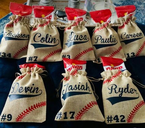 Baseball Team Party, Baseball Bags, Baseball Favors, Baseball Treats, Softball Teams, Baseball Snacks, Baseball Team Gift, Softball Party, Baseball Theme Birthday