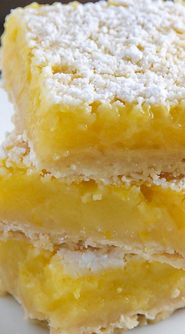 Lemon Squares Recipe, Homemade Lemon Bars, Classic Lemon Bars, Best Lemon Bars, Lemon Bars Easy, Citrus Recipes, Lemon Bars Recipe, Lemon Squares, Homemade Goodies