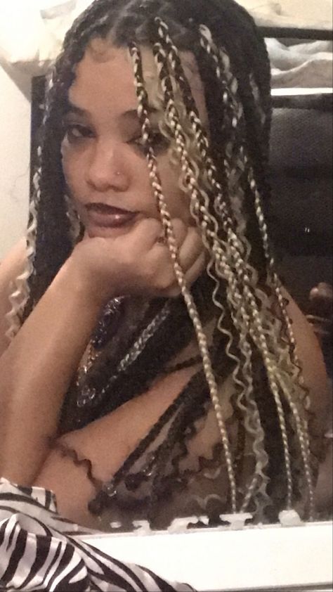 Bohemian Knotless Braids Blonde And Black, Blonde Streak Box Braids, Black N Blonde Braids, Box Braids Hairstyles Blonde And Black, Knotless Box Braids Blonde And Black, Black And 613 Knotless Braids, Black And White Goddess Braids, Black And Platinum Braids, White And Black Box Braids