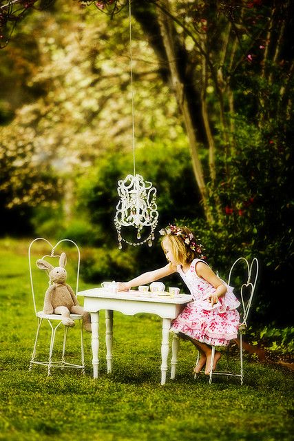 must find a little chandelier.... Tea party with bunny... Mini session idea ---- or spring clothing line shoot Photography Tea, Girls Tea Party, Easter Photos, Foto Baby, Foto Tips, Spring Photos, Childrens Photography, Tumblr Photography, Poses References