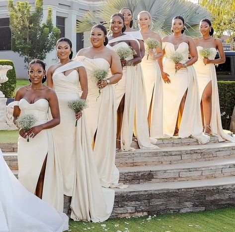 Cream Bridesmaid Dresses Black Women, White And Gold Bridesmaid Dress, White And Gold Wedding Bridesmaid, Braidmaids Dress Styles 2023, Champagne Bridesmaid Dresses Black Women, White Bridesmaids Dresses, 2025 Bridesmaid Dresses, Bridesmaid Dresses White, Bridesmaids Black Women