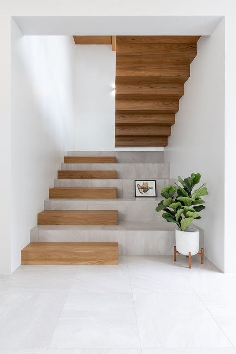 Staircase Interior Design, Stairs Design Interior, Escalier Design, Stairway Design, Stairs Design Modern, Home Stairs Design, Interior Stairs, House Stairs, Architect House