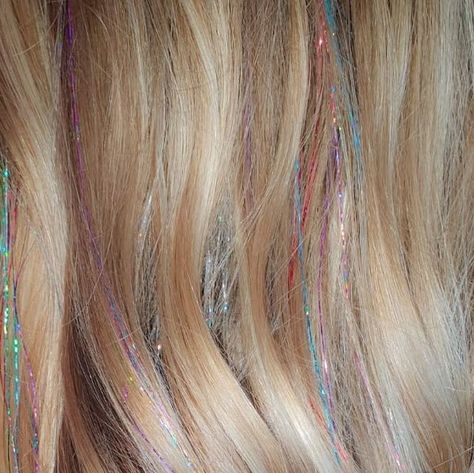 Ink N’ Dye on Instagram: "Iridescence 🧚‍♀️ Mix of silver and pastel multicoloured tinsel hair extensions ✨ #tinsel #hairgoals #hairextensions #tinselhair #tinselhairextensions #hair" Hair Tinsel Blonde, Tinsel Hair Extensions, Tinsel Hair, Hair Tinsel, Hannah Montana, Pastel Hair, White Hair, Hair Goals, Hair Extensions