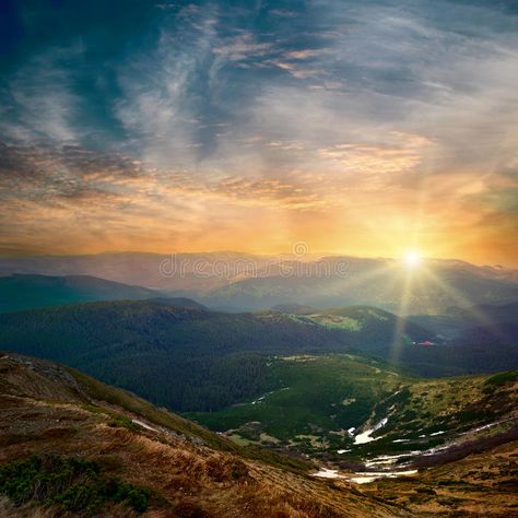 Sunset On Canvas, Landscape Horizontal, Beautiful Skies, Mountains Landscape, Mountain Sunset, Best Sunset, Peaceful Places, Breathtaking Beauty, Sunset Colors