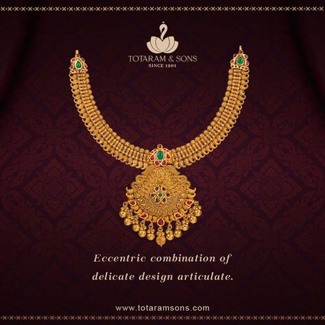 A tiny U shaped necklace with a sparkling pendant with a detailed intricate design. Call us on 90101 03319 Visit our store at 35, Unity House, Abid Road, Hyderabad to see the complete exquisite collection. WORLD WIDE SHIPPING Available , call us now to know more about us from our jewelry experts. . . #totaramsons #totaramsonsjewellers #sm4dm #jewelry #jewelleryaddict #hyderabad #hyderabadjewellery #jewelleryblogger #jewellery #templejewellery #haaram #goldhaaram #jewellerydesign #instagram 30grams Gold Necklace Designs Latest, 30grams Gold Necklace Designs, Gold Necklace Designs Latest, Gold Wedding Jewelry Necklace, Mangalsutra Design, Locket Design, Bride Jewelry Set, Gold Jewels Design, Black Beads Mangalsutra