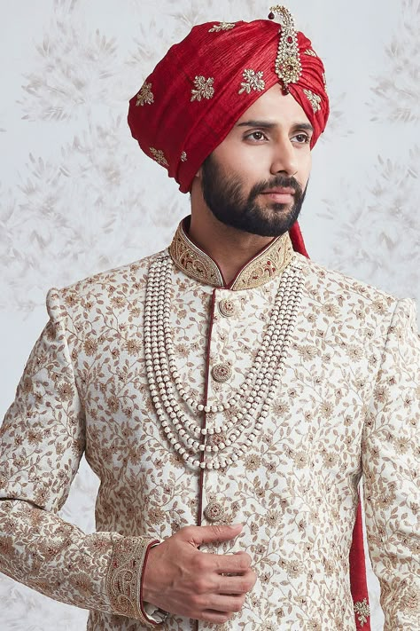 Groom Indian Wedding Outfits, Outfits For Groom, Wedding Jewelry Indian, Indian Groom Dress, Wedding Dresses Men, Pakistani Kurta, Wedding Outfits For Groom, Groom Dress Men, Wedding Dresses Men Indian