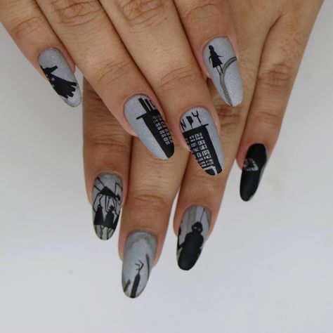 Halloween Nail Designs Acrylic, Simple Halloween Nails, The Candyman, Halloween Nails Design, Halloween Nail Design, Ghost Nails, Blood Nails, Scary Nails, Moon Manicure