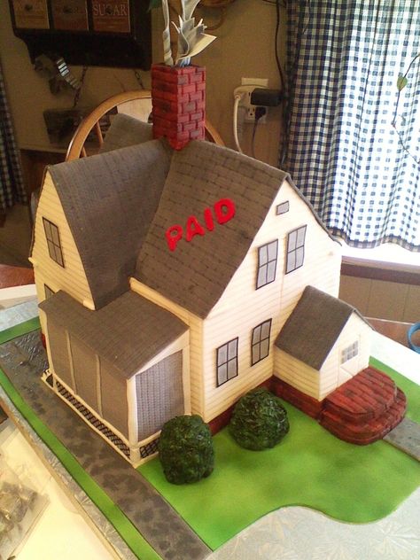 House Is Paid Off! This was the second of two cakes for a birthday/retirement/mortgage payoff party for an 80 yr old great grandmother. The... Architecture Cake, Vision Board Success, Mortgage Payoff, Hobbit House, Paid Off, Home Organization Hacks, Themed Cakes, Organization Hacks, Gingerbread House