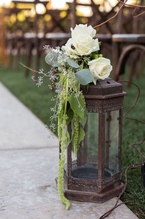 Woodland wedding.... Woodland Wedding Decorations, Lotr Wedding, Lantern Centerpiece Wedding, Fun Wedding Decor, Wedding Ceremony Ideas, Lantern Centerpieces, Wedding Aisle Decorations, Wedding Lanterns, Aisle Decor