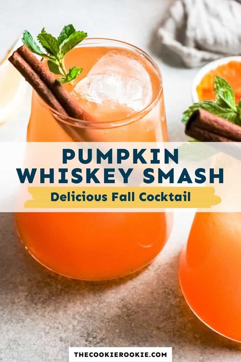 Pumpkin Spice Drinks Alcohol, Pumpkin Cocktail Recipes, Pumpkin Spice Cocktail, Pumpkin Pie Syrup, Spiced Cocktail, Simple Syrup Cocktails, Whiskey Smash, Cocktail Recipes Whiskey, Pumpkin Syrup