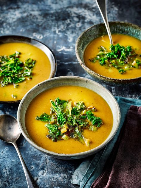 Sweet Potato Soup Recipes, Winter Soup Recipe, White Miso, Best Soup Recipes, Vegan Soup Recipes, Potato Soup Recipe, Veggie Soup, Winter Soups, Sweet Potato Soup