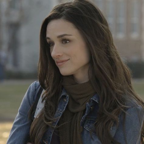 teen wolf, season one (2011) Allison Argent, Crystal Reed, Teen Wolf, Dreadlocks, Long Hair Styles, Hair Styles, High Quality, Hair, Beauty