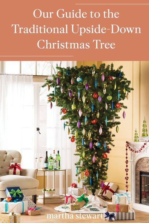 Upside Down Christmas Tree, Best Artificial Christmas Trees, Alternative Christmas Tree, Hanging Christmas Tree, Unique Christmas Decorations, Unique Christmas Trees, Black Christmas Trees, Christmas Tree Themes, Diy Christmas Tree