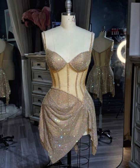 Sparkle Stage Outfit, Sparkly Corset, Fire Clothes, Bling Fashion, Preformance Outfits, Champagne Dress, Model Lifestyle, Wedding Reception Dress, Performance Dresses