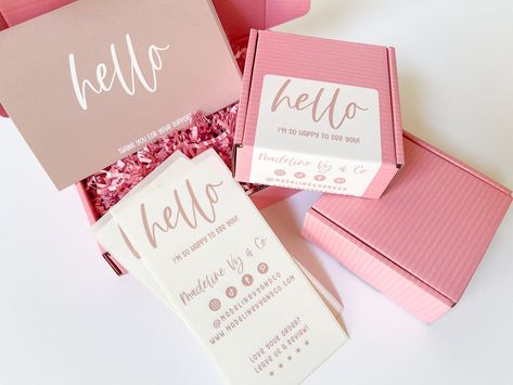 Pink Packaging Ideas, Bottle Packaging Design, Label Packaging Design, Small Business Shipping, Packaging Design Beauty, Jewelry Packaging Design, Packaging Diy, Packaging Ideas Business, Small Business Packaging Ideas