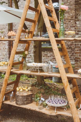 Gorgeous Rustic Wedding | Katinka Stone Photography | Bridal Musings Wedding Blog Rose Cupcake, German Wedding, Deco Champetre, Boda Diy, Stone Photography, Diy Wedding Cake, Diy Event, Outdoor Party Decorations, Wooden Ladder