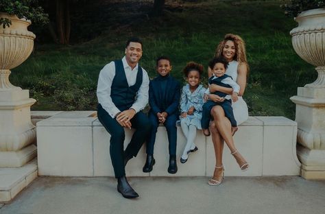 Ciara And Russell Wilson Family, Ciara Style, Kids Ring, Ciara And Russell Wilson, Ciara And Russell, Ringing In The New Year, Happy Couples, Black Family, Russell Wilson