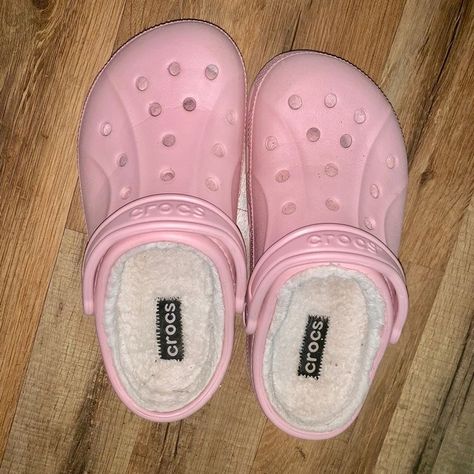 Pink Crocs With Fur, Feet Ornaments, Fur Crocs, Crocs With Fur, Croc Outfits, Fuzzy Crocs, Kids Crocs, Lined Crocs, Crocs Pink