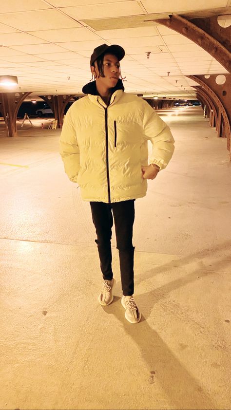 Cream Puffer jacket, black hoodie and black ripped jeans with yeezys Cream Puffer Jacket, Black Ripped Jeans, Outfit Idea, Fall Outfit, Ripped Jeans, Puffer Jacket, Black Hoodie, Fall Outfits, Puffer