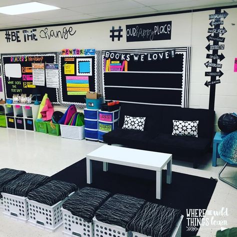 Flexible Seating Classroom, Hammock Chairs, Elementary Classroom Themes, Classroom Arrangement, Classroom Organization Elementary, Colorful Classroom, Classroom Goals, Classroom Seating, Classroom Makeover