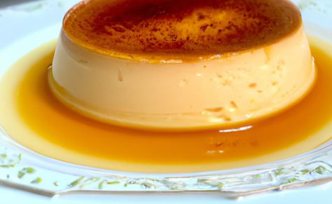 Recette Flan aux œufs facile - 750g.com Perfect Flan, Caramel For Flan, Flan With Evaporated Milk, Flan Au Caramel, Caramel Flan, Flan, Caramel