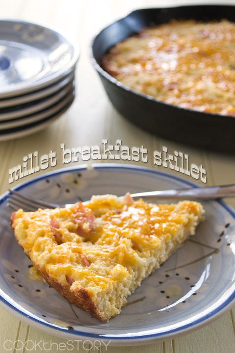 Millet Breakfast Skillet Recipe with Crunchy Crust [ Vacupack.com ] #breakfast #quality #fresh Breakfast Millet, Millet Breakfast, Hearty Breakfasts, Breakfast Skillet Recipes, Leftover Ham Recipes, Millet Recipes, Breakfast Skillet, Leftover Ham, Hash Browns