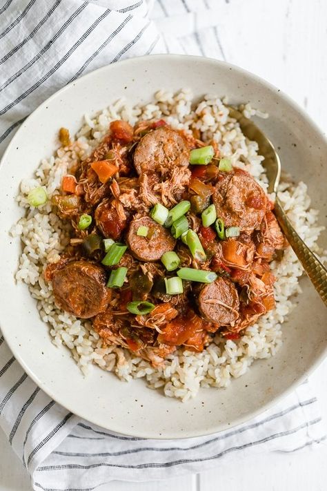 Slow Cooker Chicken And Sausage, Sausage Creole, Sausage Crockpot Recipes, Creole Chicken, Chicken And Sausage, Tomato Broth, Creole Recipes, Andouille Sausage, Skinny Taste Recipes