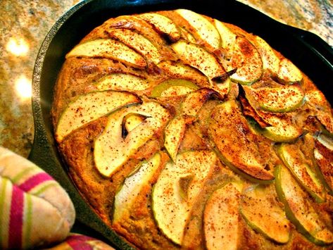 Gaps Breakfast, Skillet Pancake, Apple Skillet, Crockpot Apple, Paleo Breakfasts, Paleo Pancakes, Paleo Recipes Breakfast, Apple Pancakes, Gaps Diet