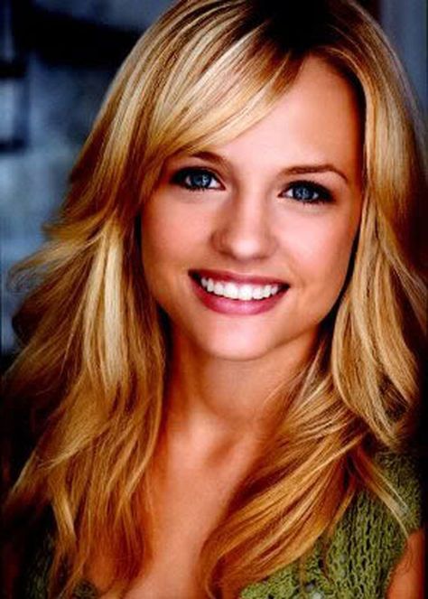 Madison Riley, Zoey 101, Blonde Actresses, Red To Blonde, Trendy Girl, Grow Out, Pretty Woman, Blonde Hair, Hair Makeup