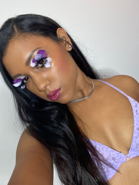 Savage fenty lingere show purple flowers makeup look remake Purple Flower Makeup, Savage Fenty, Periwinkle Flowers, Flower Makeup, Purple Makeup, Purple Flower, Cosmetology, Purple Floral, Body Painting