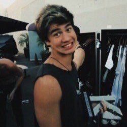 Calum Hood Imagines, Imagines Tumblr, Calum 5sos, Jet Black Heart, Blonde Streaks, Calum Thomas Hood, Young Blood, Pop Rock Bands, Five Seconds Of Summer