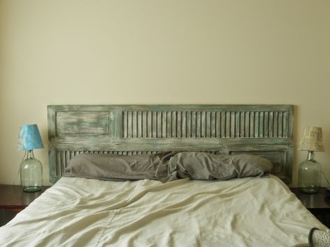 Shutter Bed Headboard, Shutters Headboard Ideas, Shutter Headboard, Office Bedroom Combo, Shutter Headboards, Lake Camp, Rustic Shutters, Headboard Ideas, Old Shutters