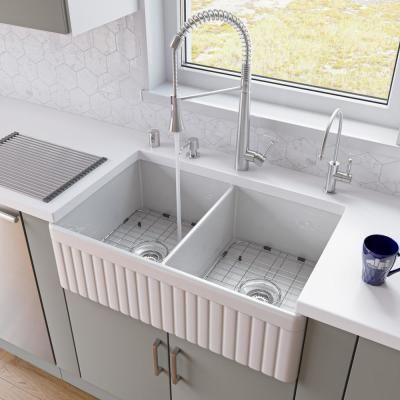 Fluted Farmhouse Apron Fireclay 32 in. Double Basin Kitchen Sink in White Farm Sinks, Double Basin Kitchen Sink, Ceramic Kitchen Sinks, Apron Design, Farmhouse Kitchen Sink, Farmhouse Apron, Apron Sink, Farmhouse Aprons, Double Bowl Kitchen Sink