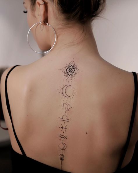 ⁛ tattoos&photos ⁛ on Instagram: “Her family zodiac signs together with my jewelry ✨ Done at Hamburg @vadersdye (all the March) . Stuttgart @mommyimsorry 30.03-8.04, Paris…” Bohemian Tattoo, Small Back Tattoos, Handpoke Tattoo, Muster Tattoos, Inspiration Tattoos, Spine Tattoos For Women, Zodiac Tattoos, Line Work Tattoo, Back Tattoo Women