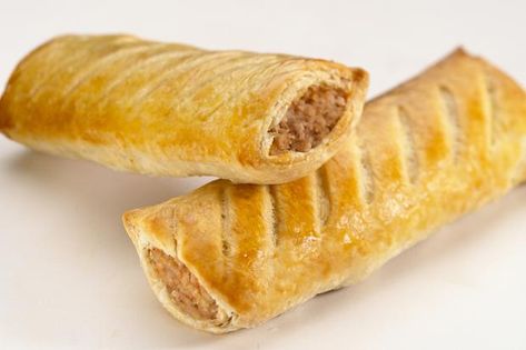 Sausage Roll! Best Sausage Roll Recipe, Traditional Scottish Food, Great British Food, Sausage Rolls Recipe, Sausage Roll, Vegan Sausage, Food Channel, How To Make Sausage, Sausage Rolls