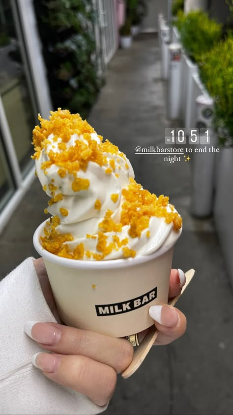 Ice Cream Instagram Story, Ice Cream Instagram, Story Captions, Delicious Food Image, Insta Story Idea, Food Captions, Food Instagram, Ig Story Ideas, Insta Story Ideas