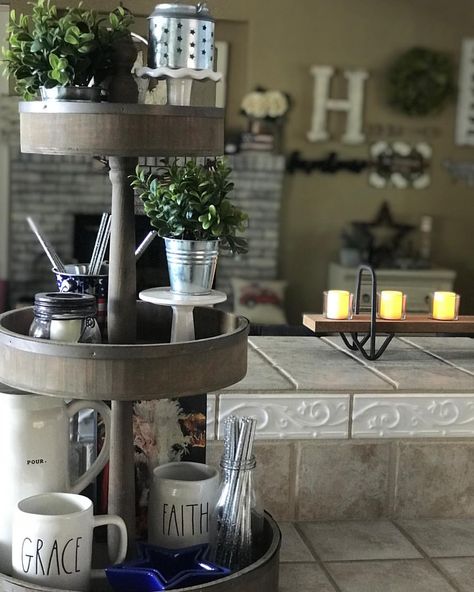 It’s FRIYAY! 🙌🏼 Candles and coffee to get me through this Friday afternoon! What are your weekend plans? Make it a great one! . . . .… Galvanized Tray Decor, Galvanized Tiered Tray, Three Tiered Tray, Three Tier Tray, Galvanized Tray, Galvanized Decor, Farmhouse Tray, Tray Styling, Dekor Diy