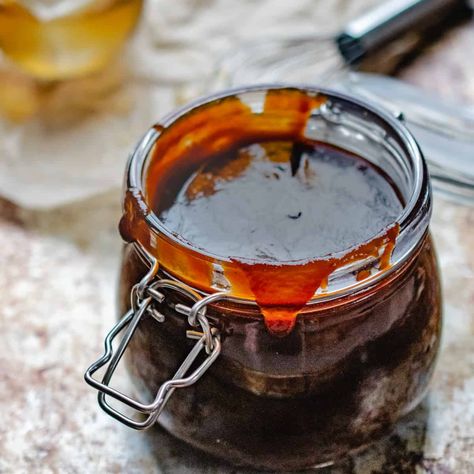 Homemade Honey Bbq Sauce, Bourbon Bbq Sauce Recipe, Cooking With Bourbon, Bourbon Honey, Homemade Bourbon, Bourbon Bbq Sauce, Honey Bourbon, Bourbon Sauce, Honey Barbecue