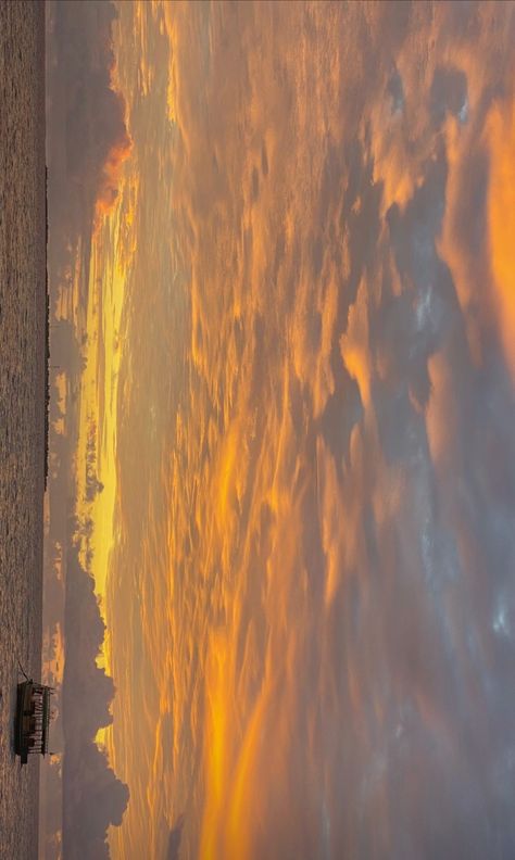 Blur Image Background, Iphone Wallpaper Fall, Cute Desktop Wallpaper, Look At The Sky, Sunset Nature, Sunset Wallpaper, Pretty Sky, Aesthetic Painting, Aesthetic Pastel Wallpaper